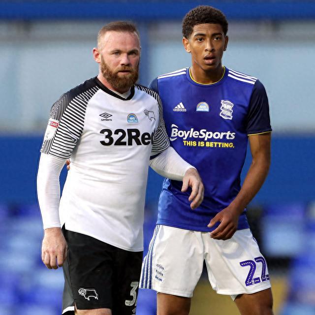 先稳住读者 先稳住读者